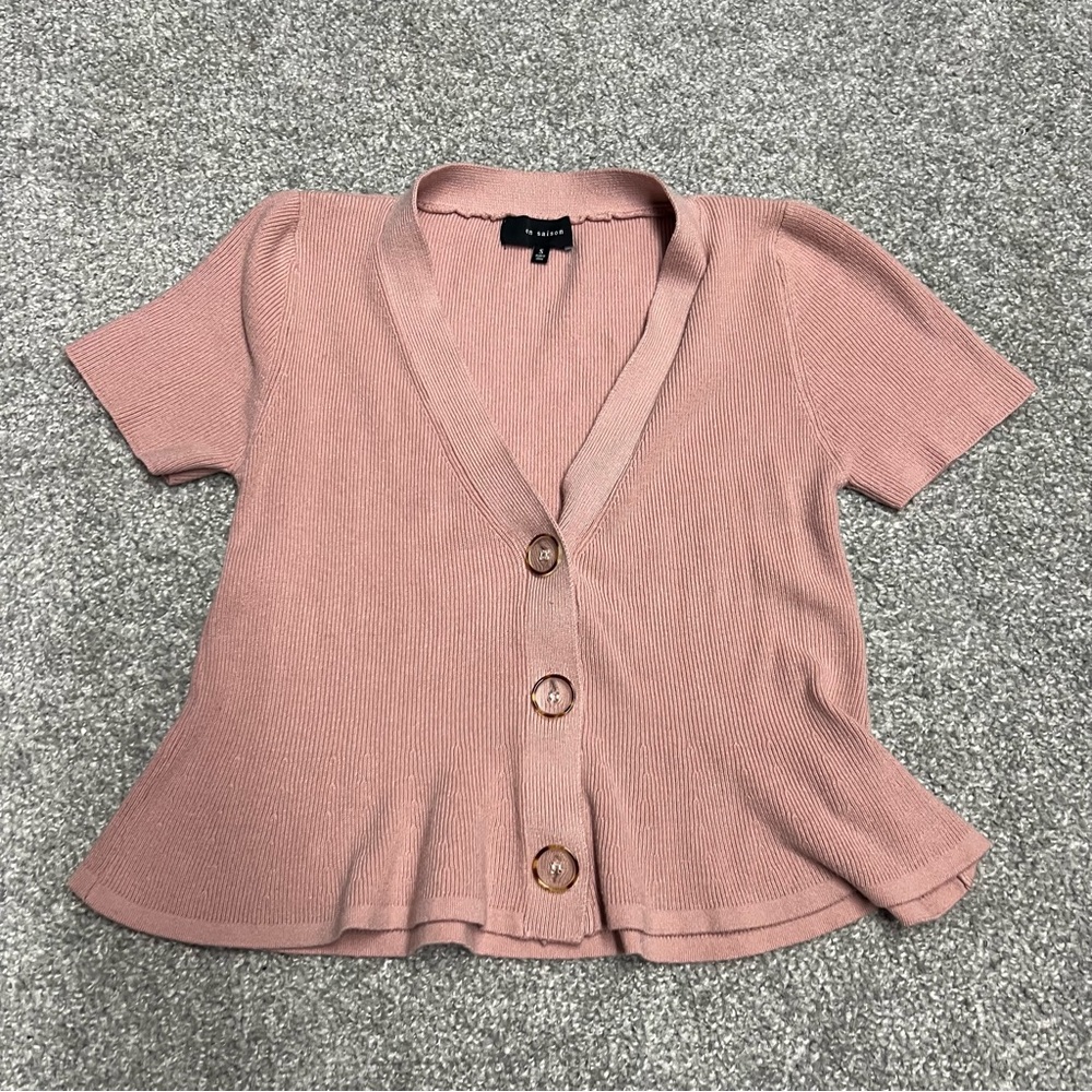 En Saison Sweater Women Small Pink Flared Crop Short Sleeve Cardigan Knit V Neck